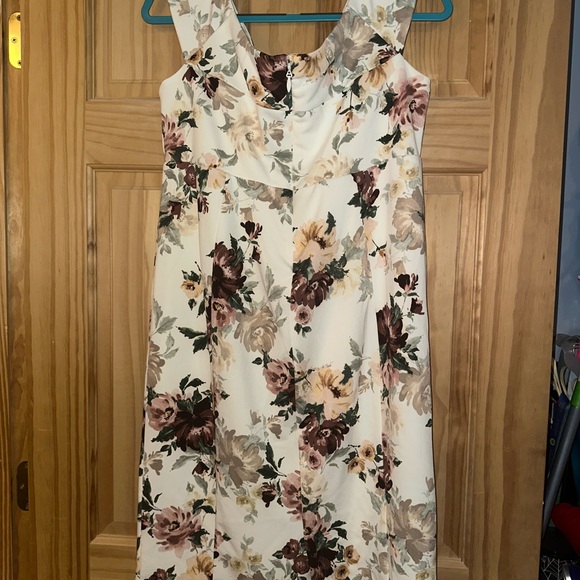 Torrid Cream and Brown Sleeveless Cowl Neck Midi Dress - Picture 2 of 4